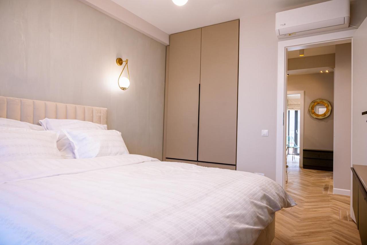 Апартаменти Papi House Тирговіште Екстер'єр фото