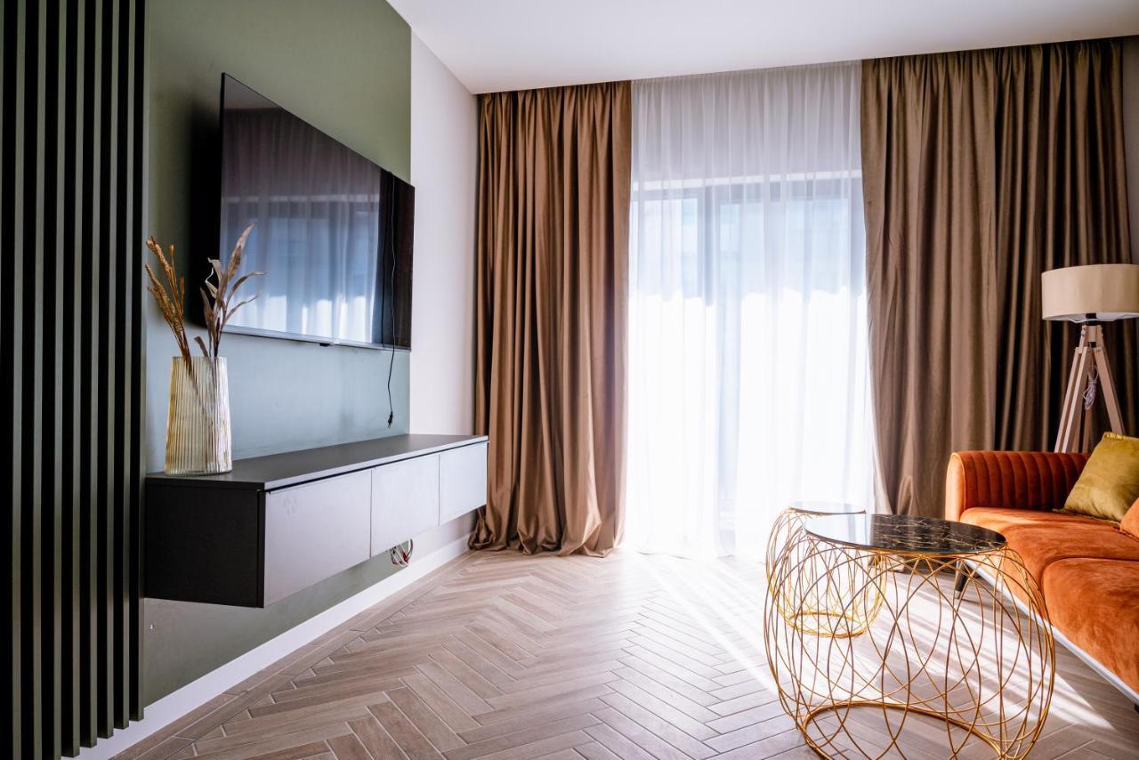 Апартаменти Papi House Тирговіште Екстер'єр фото